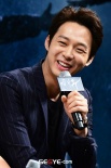 韩片《海雾》8月将映 奉俊昊盛赞朴有天演技佳