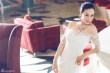 钟丽缇透视白纱登封面秀S曲线 露香肩展女性魅力