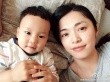 姚晨晒合影力证儿子像自己：大嘴笑容弧度一样