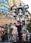 27屆東京電影節(jié) 《機(jī)動(dòng)警察》真人電影主演現(xiàn)身