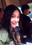 鄧超、寶強戴彩色假發(fā)耍寶 baby穿校服女神范依舊