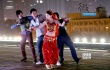 《微爱》曝光特辑 Angelababy穿肚兜露美背热舞