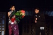 周杰伦个唱称生日前结婚 成龙神秘献花昆凌现身