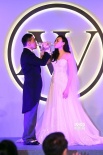 蘇永康婚宴現(xiàn)場(chǎng)贈(zèng)妻希望小學(xué) 曾志偉喝多倒頭睡