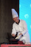 《微愛》陳赫練獨(dú)孤九“賤” Baby：別催我結(jié)婚