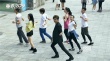《重返20歲》陳柏霖接受挑戰(zhàn) 臺北街頭跳廣場舞
