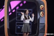 “灰姑娘”羅休休登臺(tái) 學(xué)生裝、八字胡搞笑十足