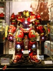 復(fù)聯(lián)、星戰(zhàn)、銀護(hù)人偶登場 3.3米機(jī)甲亮相玩具展