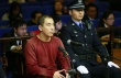 张默被抓后首次露面 因容留他人吸毒被判6个月