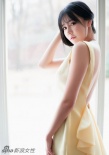 韓國(guó)最美車模韓佳恩性感寫真 嫩黃美裙大秀美背