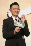 《失孤》首映红毯人气爆棚 刘德华尽显亲民本色
