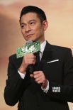 《失孤》首映红毯人气爆棚 刘德华尽显亲民本色