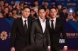 《环太平洋》刘氏三兄弟亮相 西装加身帅气抢镜