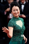 《山河故人》戛納亮相 賈樟柯妻子趙濤綠裙優(yōu)雅