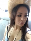 寧?kù)o穿清涼夏裝嫵媚自拍 吊帶衫秀傲人事業(yè)線