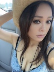寧?kù)o穿清涼夏裝嫵媚自拍 吊帶衫秀傲人事業(yè)線