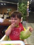 霍思燕儿子吃生菜表情狰狞 杜江:嫉恶如仇的赶脚