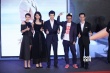 《滚蛋吧！肿瘤君》导演头戴搞笑发箍 李媛美艳