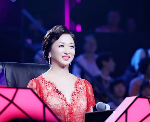 《妈妈咪呀》迎终极绽放夜 金星黄舒骏合作写诗