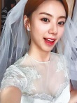 裴勇俊樸秀珍今日大婚 曝浪漫現(xiàn)場(chǎng)二人深情對(duì)望