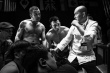 刘奋斗新作《冠军的心》曝剧照 杨坤裸胸肌挥拳