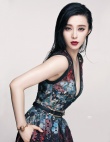 范冰冰登台湾版《Vogue》封面 拍写真露事业线