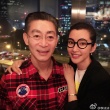 李冰冰晒与六小龄童合影 赞其无可替代的美猴王