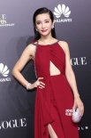 李冰冰、杨幂美裙斗性感 孙俪露香肩倪妮搞怪