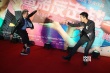 《前任2》红毯众星云集 邓超、郑恺现场撕名牌