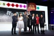 《我的青春期》首映 包贝尔现场爬旗杆回忆青春