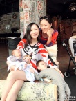 霍思燕抱友人萌娃欲生二胎 嗯哼大王调皮抢镜