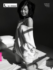 陈妍希拍黑白色系写真尺度大开 美背香肩秀性感