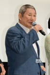 《当女人沉睡时》首映 北野武获柏林礼物遭吐槽