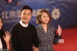 《东北往事之破马张飞》剧组 马丽挽贾乃亮撒娇