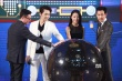 《驚天大逆轉(zhuǎn)》定檔 曝李政宰鐘漢良片場“念經(jīng)”