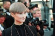 《石之痛》紅毯 李宇春、“金小妹”造型搶眼