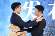 《危城》男神刀枪火并 京晏组合秒变史密斯夫妇
