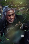 《狩猎》6月韩国上映 国民演员安圣基变身猎人