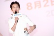 何炅亮相《爱宠大机密》首映 现场演绎心机争宠