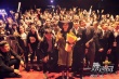 《一路逆風(fēng)》發(fā)圣誕海報(bào) 鄧紫棋成都陪你過(guò)平安夜