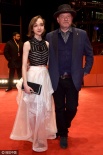 《博伊斯》首映 导演自信翘拇吉伦哈尔慵懒性感
