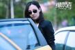 《绑架者》曝片场照 徐静蕾白百何携手率性合作