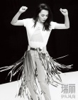 鬼馬性感！姚晨新刊寫真詮釋率性本真笑眼迷人