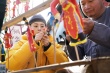 孙俪《那年花开月正圆》飙才艺 童心爆发捏面人