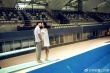 吳敏霞結(jié)婚照曝光 跳水臺(tái)上與老公親吻超甜蜜