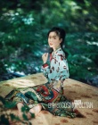 陈都灵曝最新写真:似丛林精灵 网友直呼太治愈！