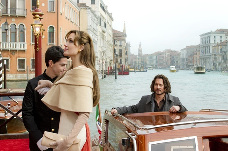 在威尼斯，划船是不用桨的|跟着电影去旅行