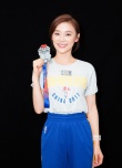 袁姗姗搭档金州勇士队 NBA现场投篮尽显青春活力