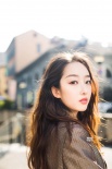 蔣夢婕米蘭寫真玩“下衣消失” 氣質(zhì)溫婉笑容甜美