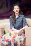 重返历史事发地 《烽火芳菲》刘亦菲对话浙大学子